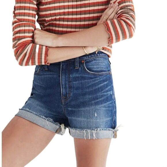 Madewell Pants - MADEWELL High-rise denim shorts! 